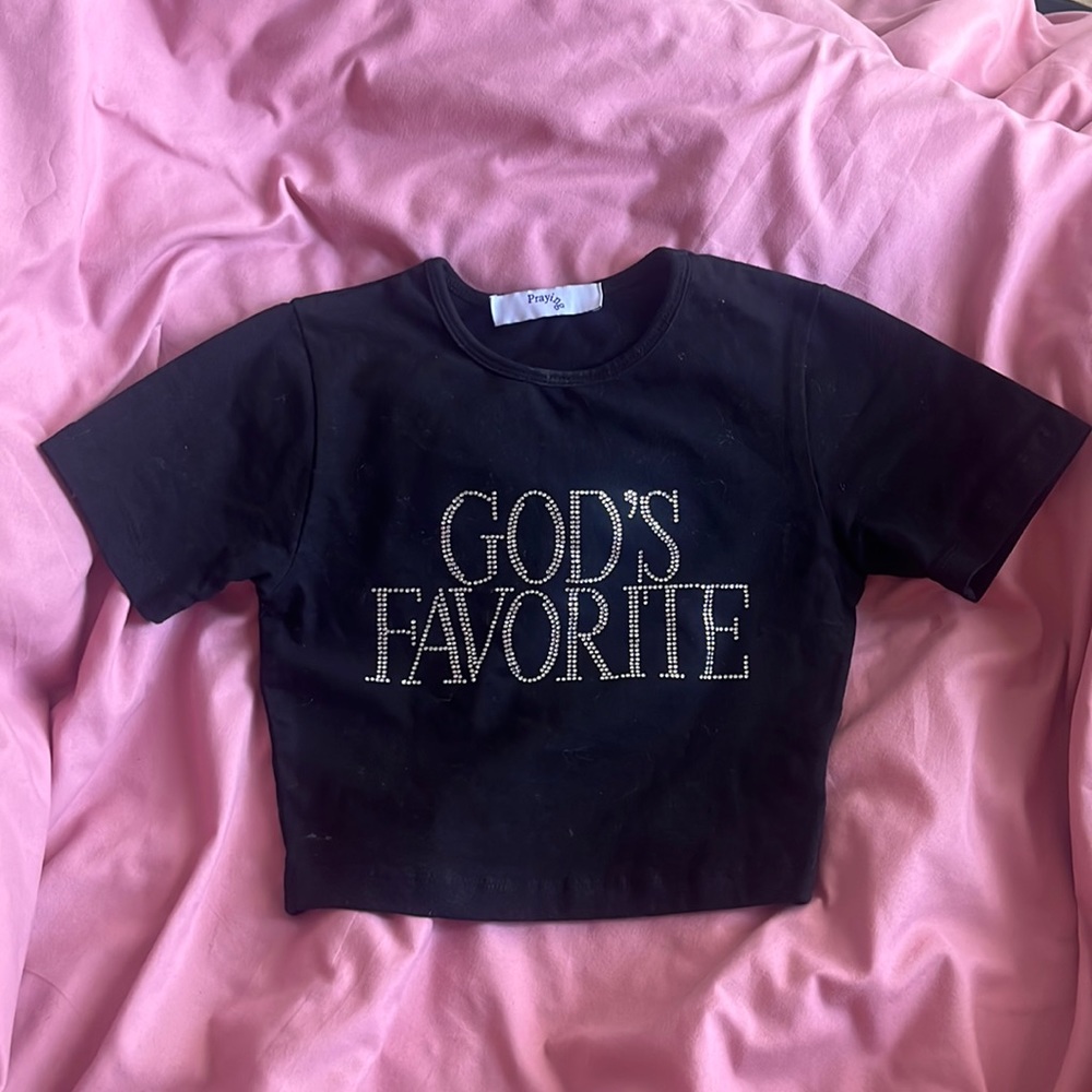 prayingg crop tee